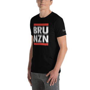 -BRUNZN- Kurzarm-Unisex-T-Shirt